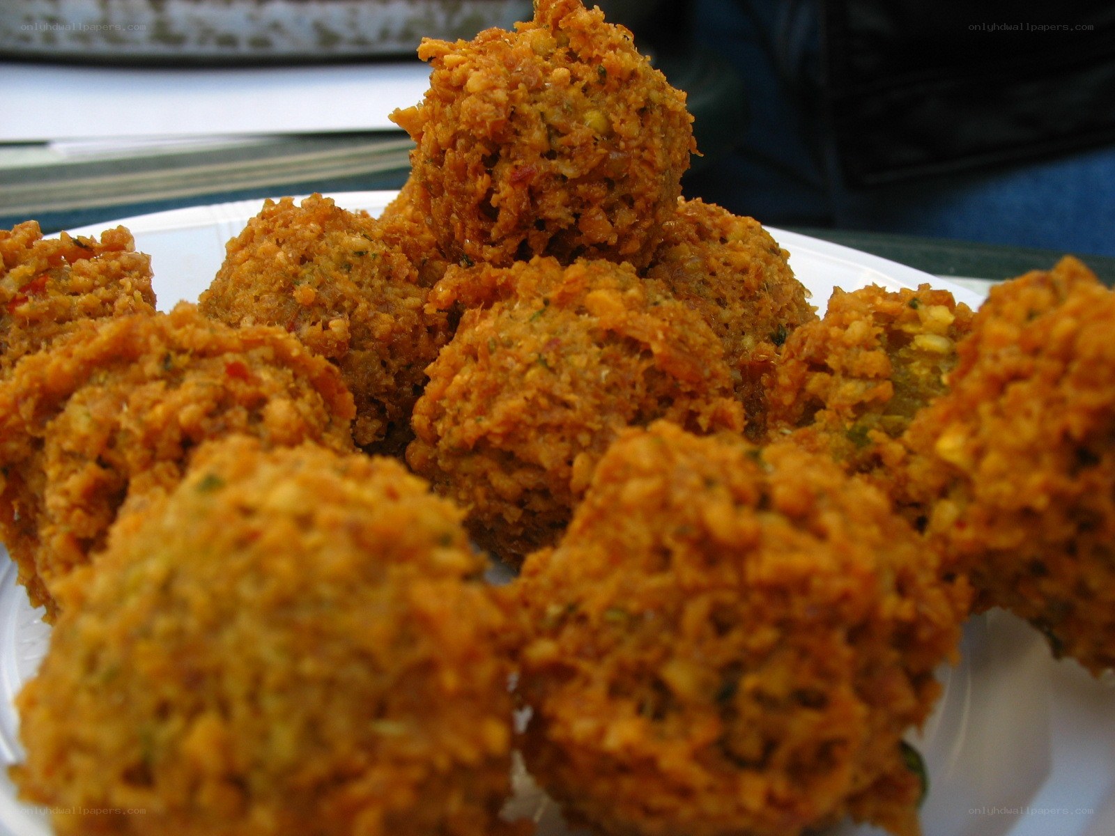 golden falafel balls