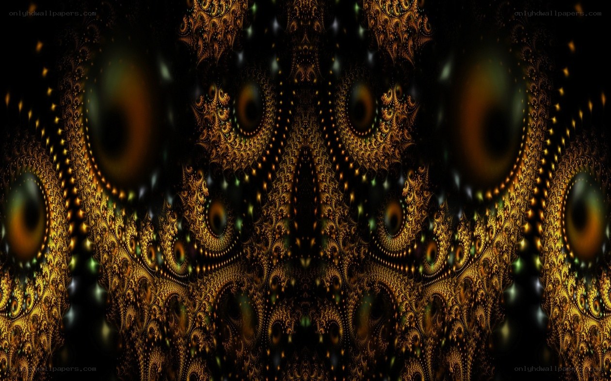 Golden fractal pattern