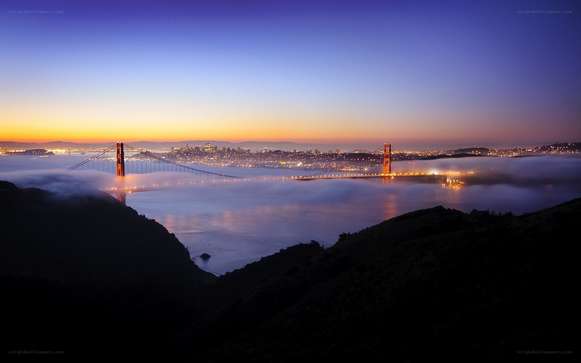 Golden Gate Bridge at dawn