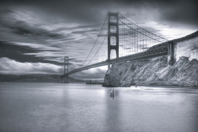 Golden Gate Bridge at dusk