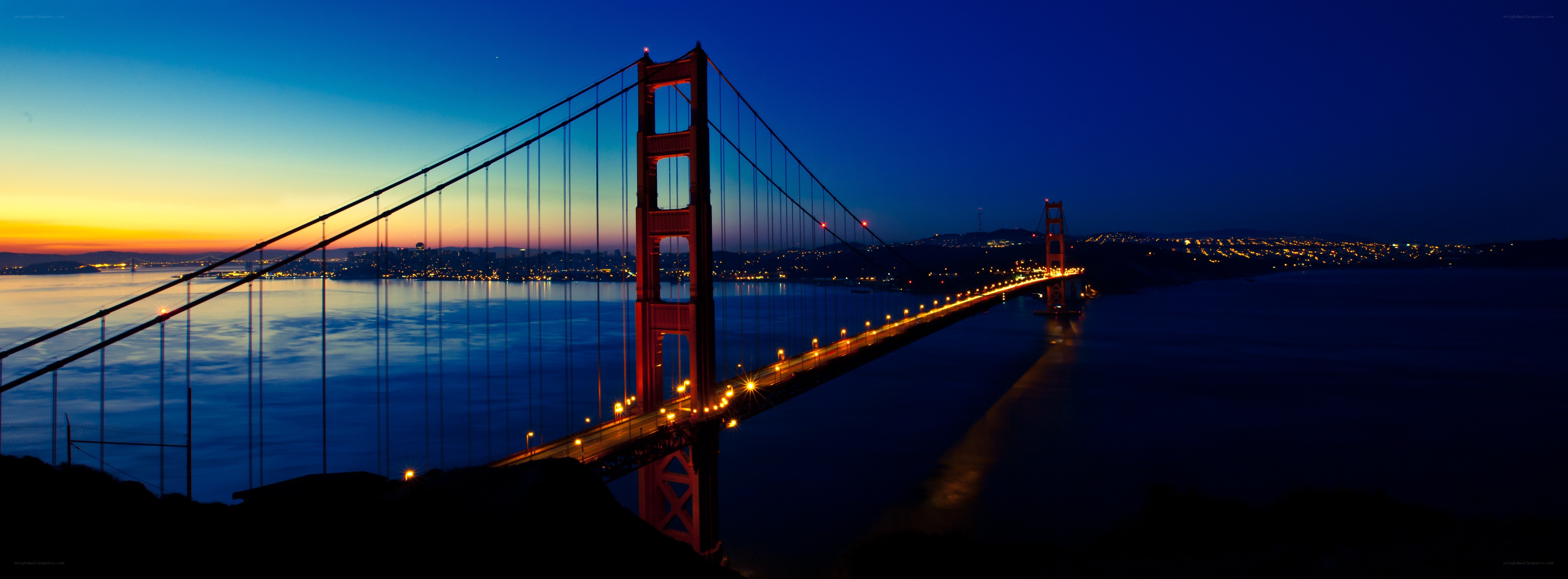 Golden Gate Bridge at dusk