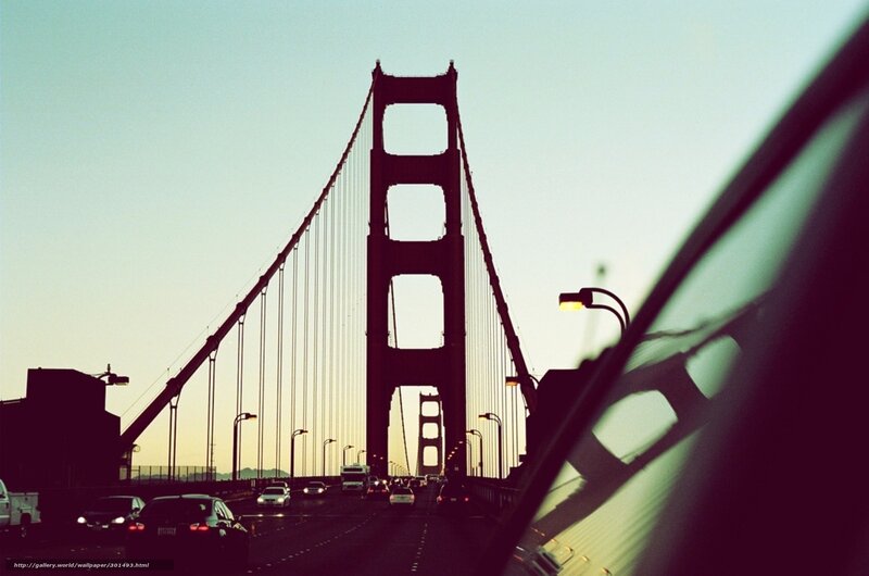 Golden Gate Bridge at dusk
