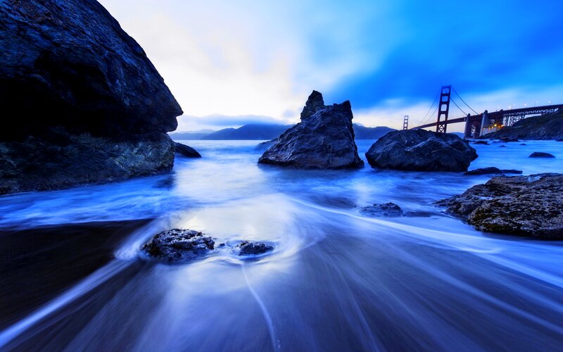 Golden Gate Bridge at Dusk — Blue, Serene
