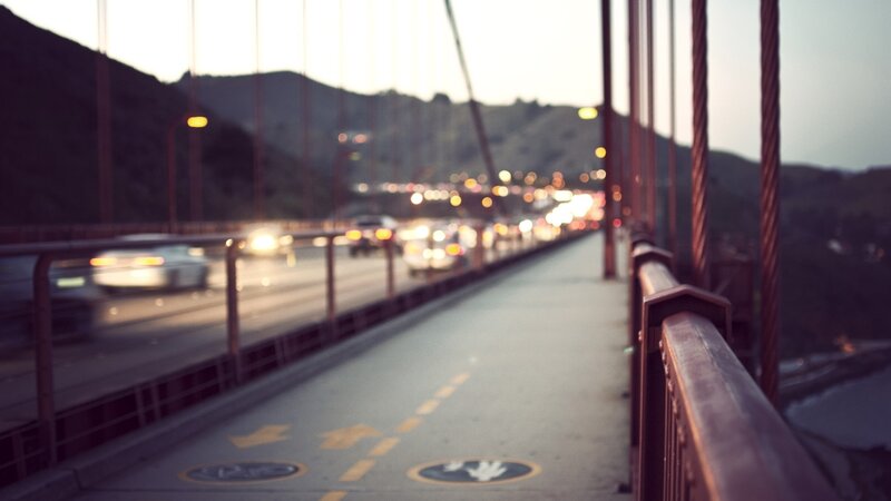 Golden Gate Bridge at Dusk — Gray