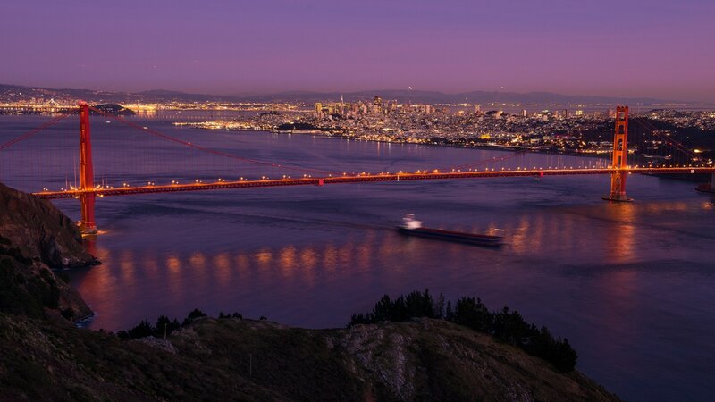 Golden Gate Bridge at Dusk — Purple, Serene, Night