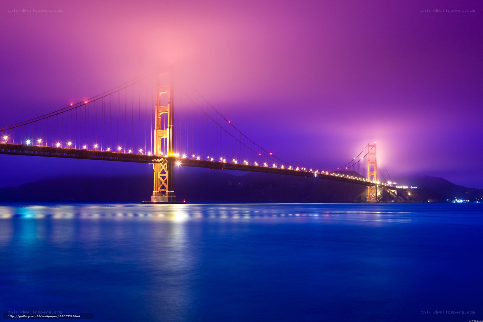 Golden Gate Bridge at night