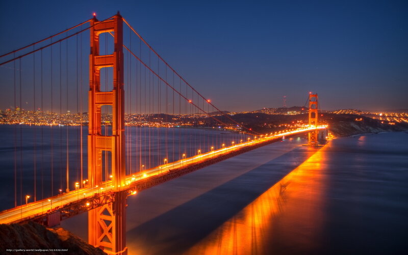 Golden Gate Bridge at night