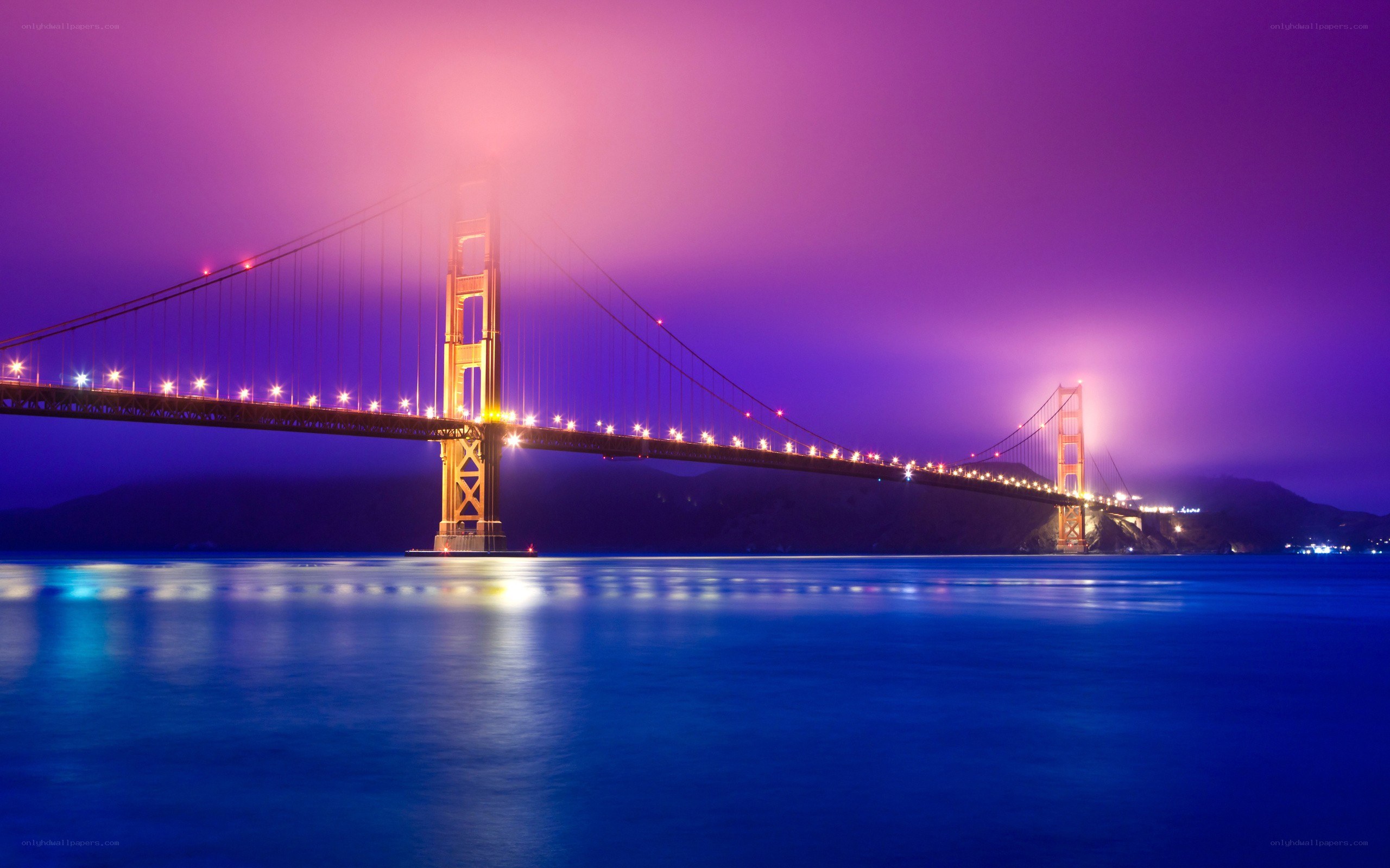 Golden Gate Bridge at night