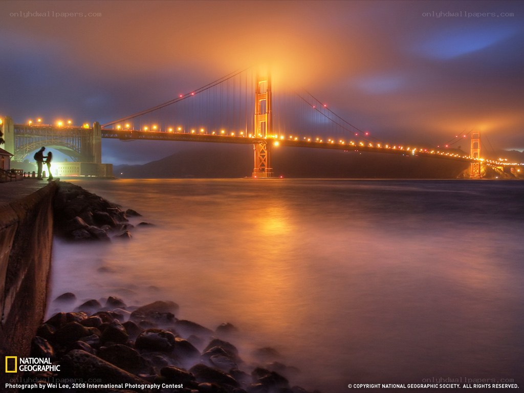 Golden Gate Bridge at night