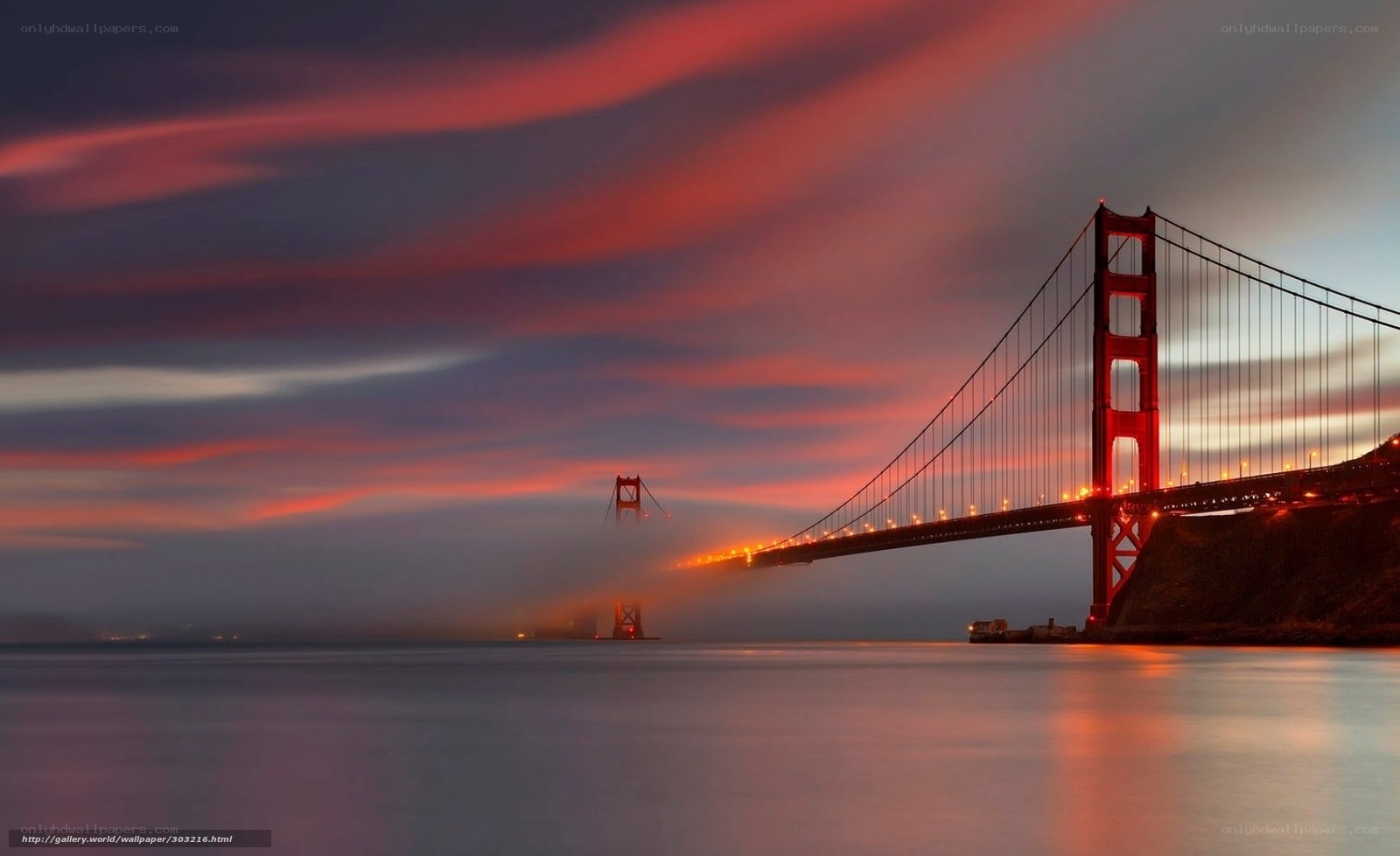 Golden Gate Bridge at sunset