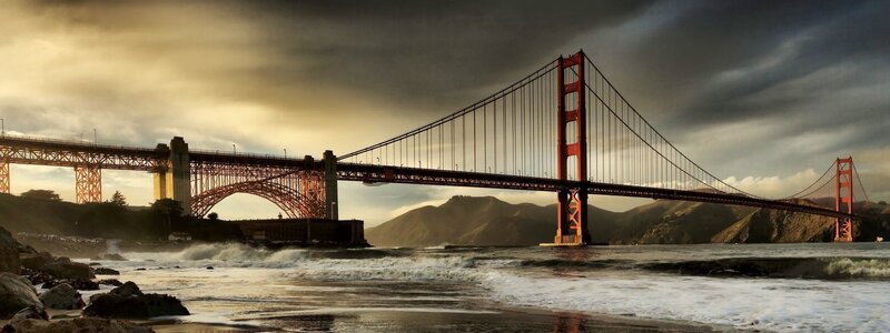 Golden Gate Bridge at sunset