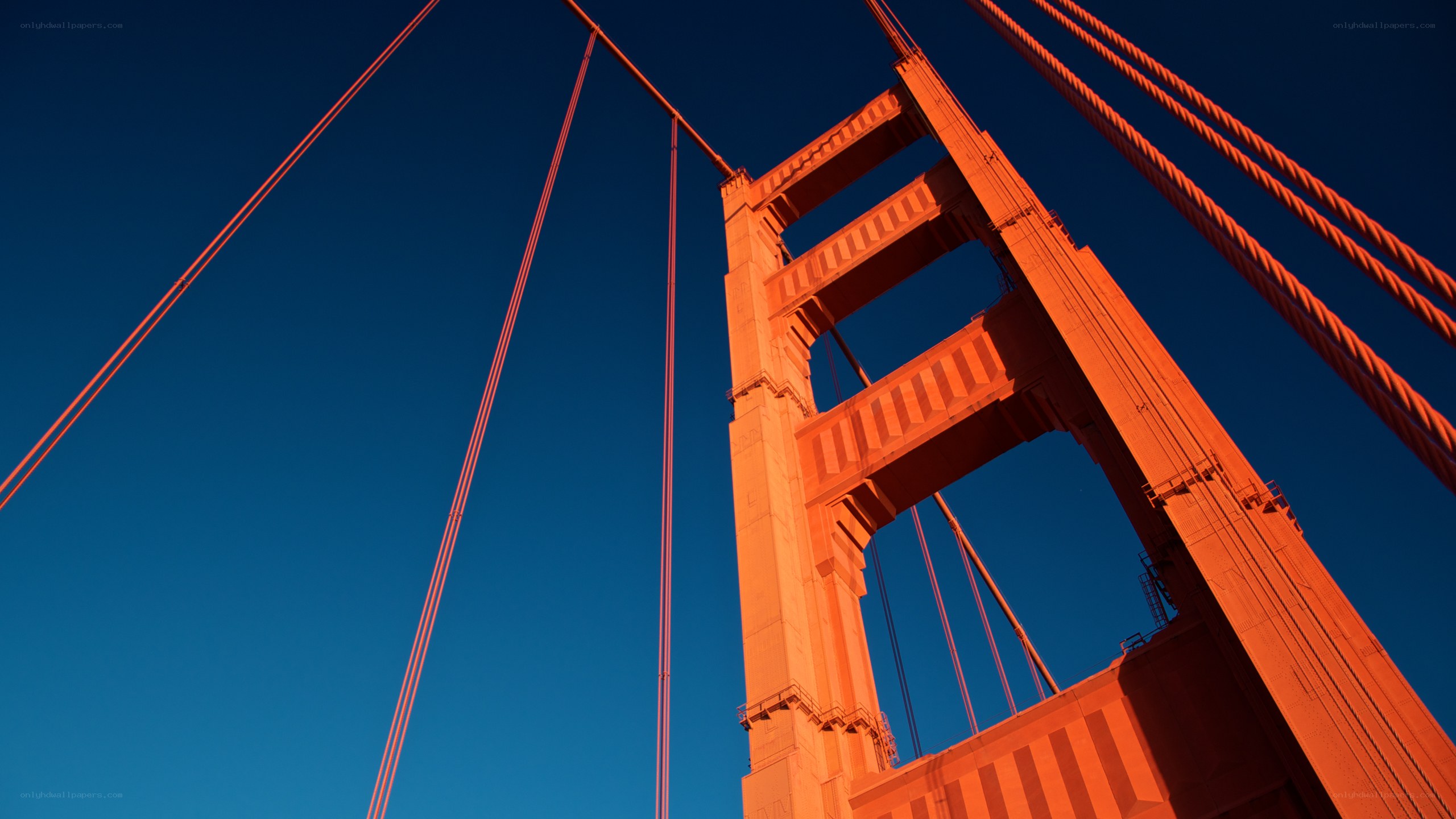 Golden Gate Bridge at sunset