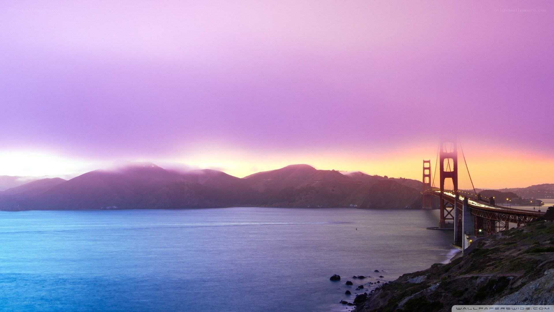 Golden Gate Bridge at sunset