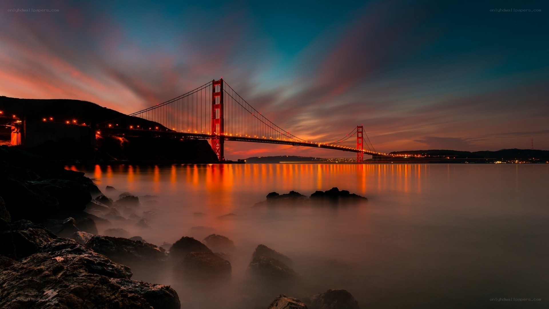 Golden Gate Bridge at sunset