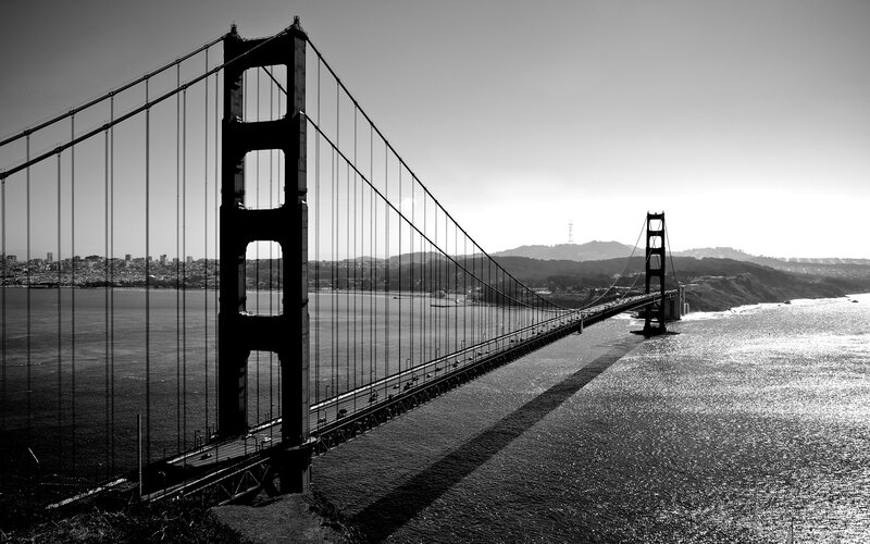 Golden Gate Bridge — Black, Dramatic