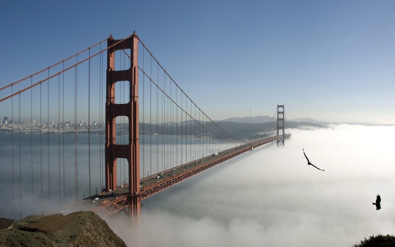 Golden Gate Bridge in fog