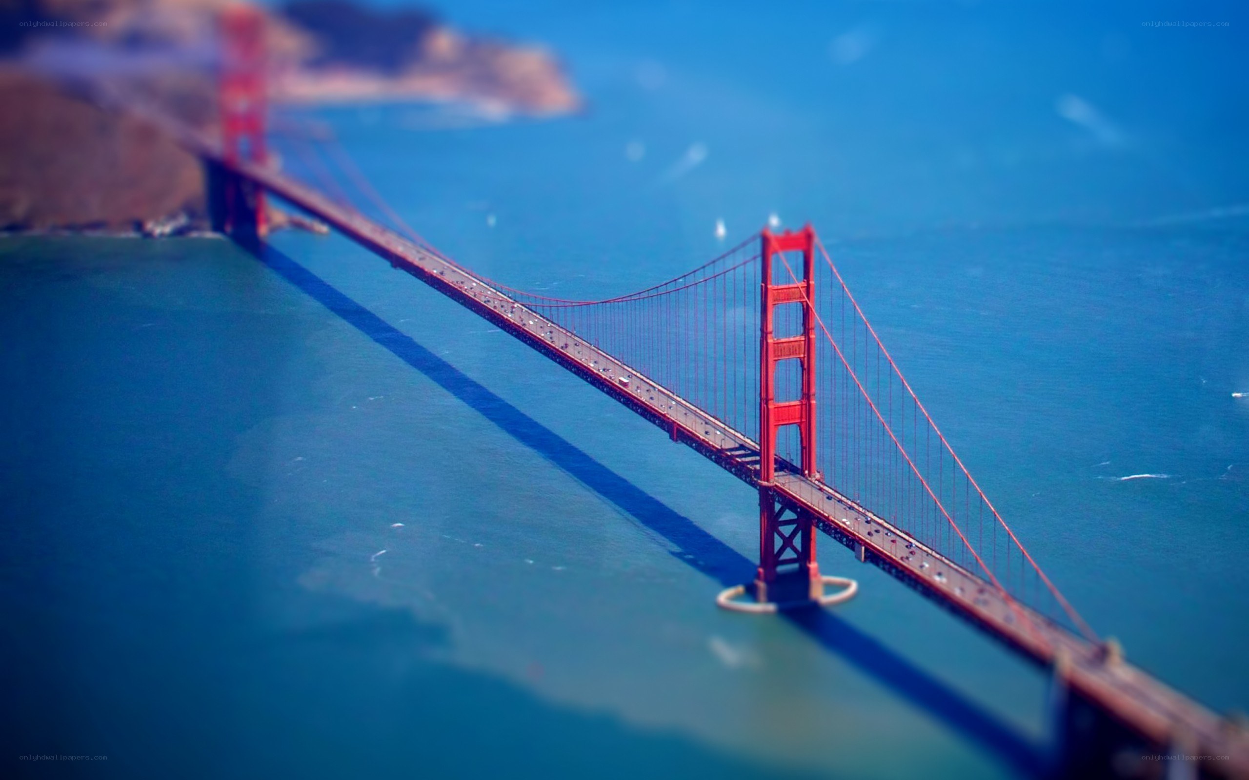 Golden Gate Bridge tilt-shift