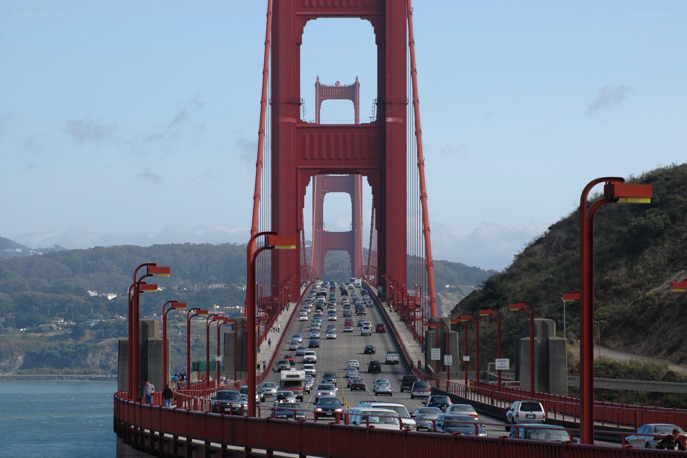 Golden Gate Bridge traffic