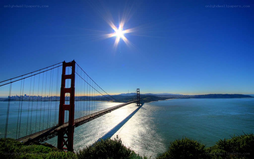 Golden Gate Bridge under bright sun