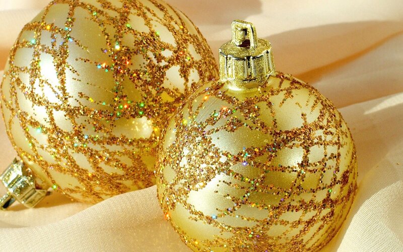 Golden glitter Christmas ornaments