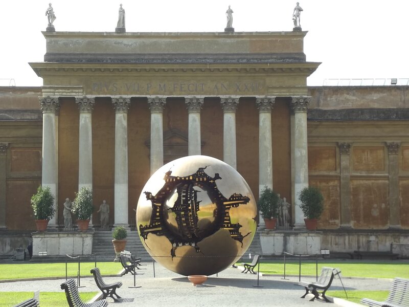 Golden Globe Sculpture — Gold