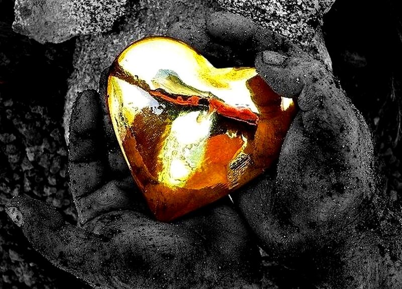 golden heart in dirty hands