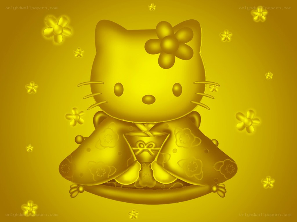 Golden Hello Kitty in kimono