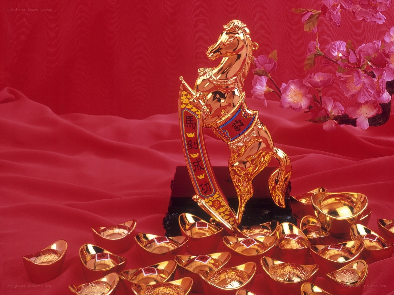 Golden horse with gold ingots