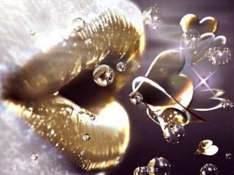golden lips with hearts