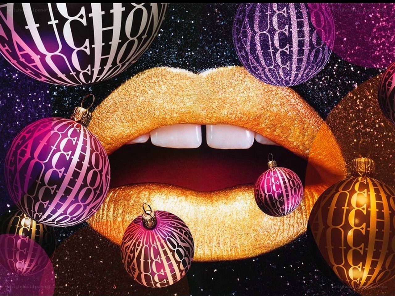 golden lips with ornaments