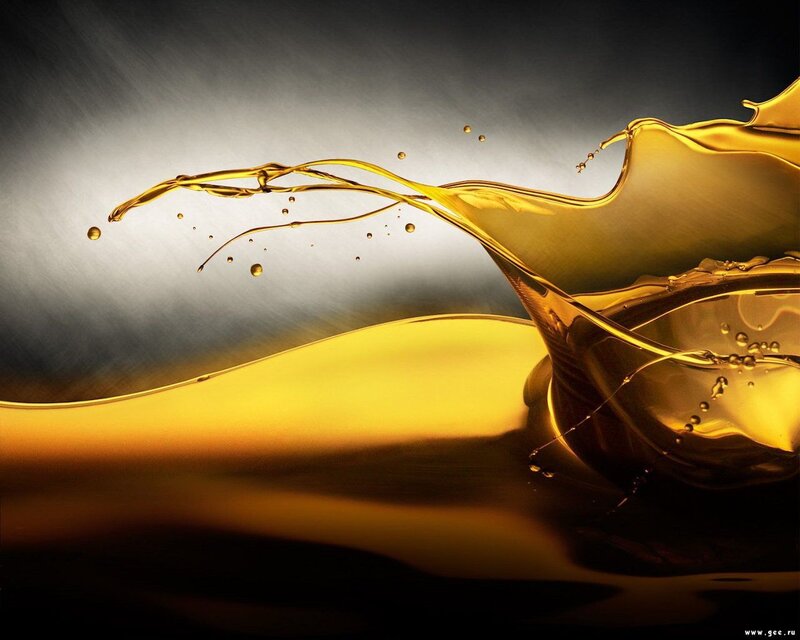 Golden Liquid Splash — Gold, Dramatic, Photograph, Splashes, Drops, Black