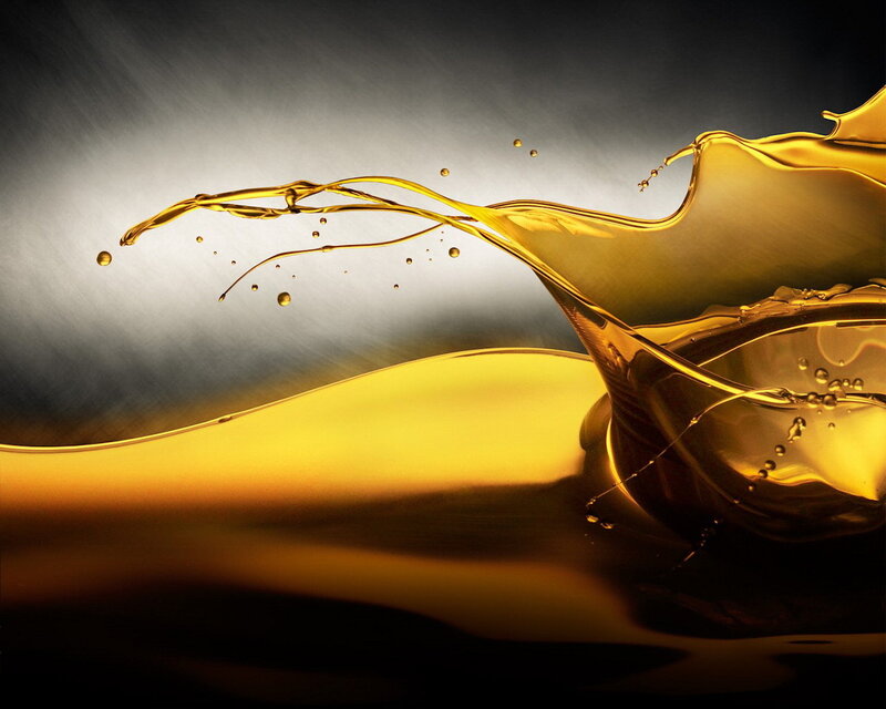 Golden Liquid Splash — Gold, Dramatic, Photograph, Splashes