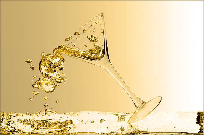 Golden Liquid Splash — Gold