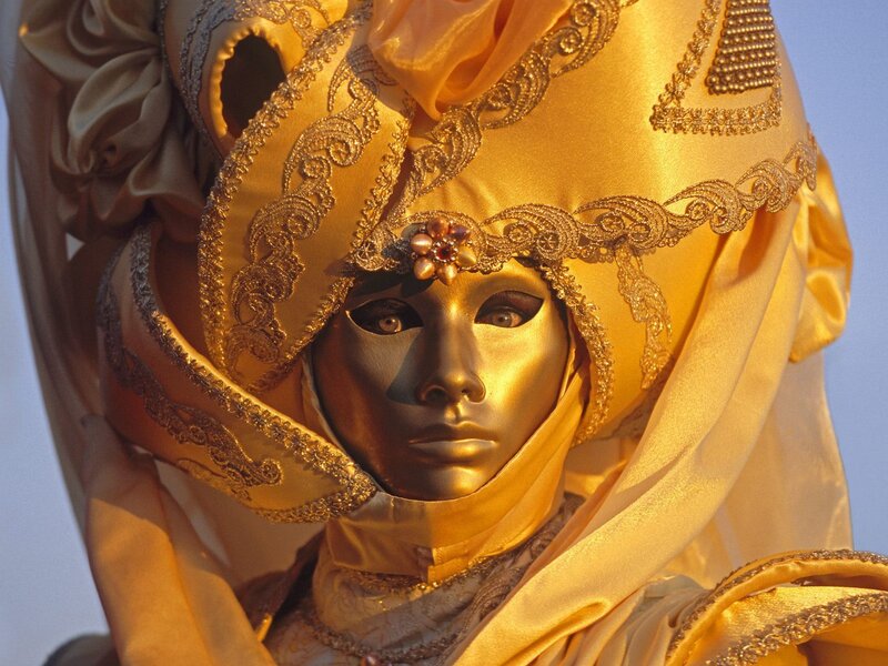 Golden mask and headdress
