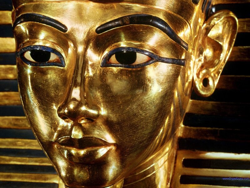 Golden mask of Tutankhamun