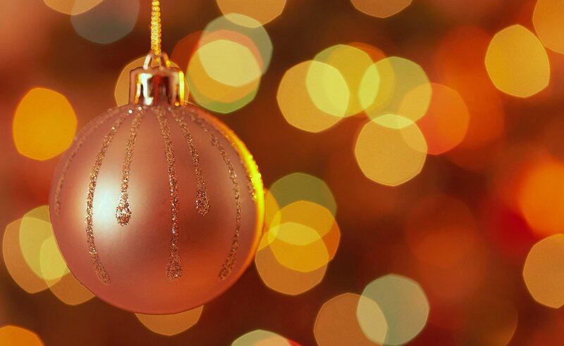 golden ornament with bokeh lights