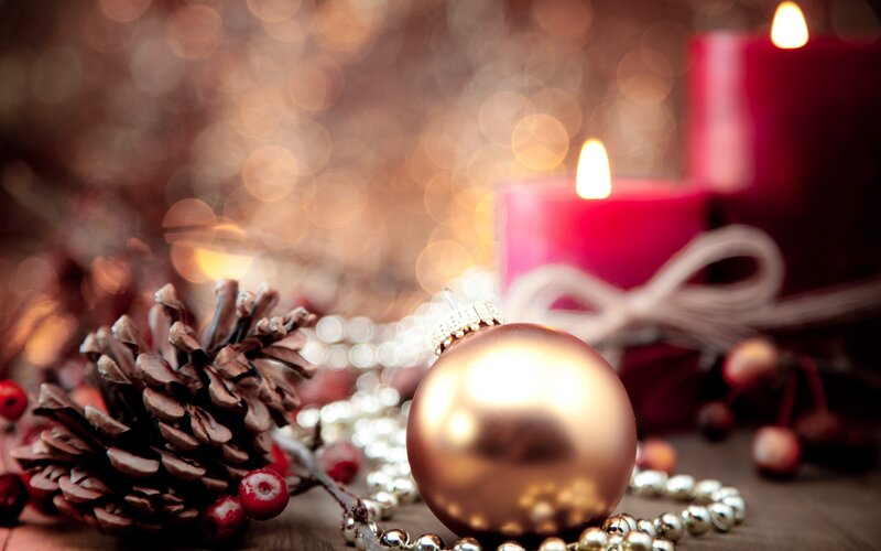 Golden Ornament with Pinecone — Gold