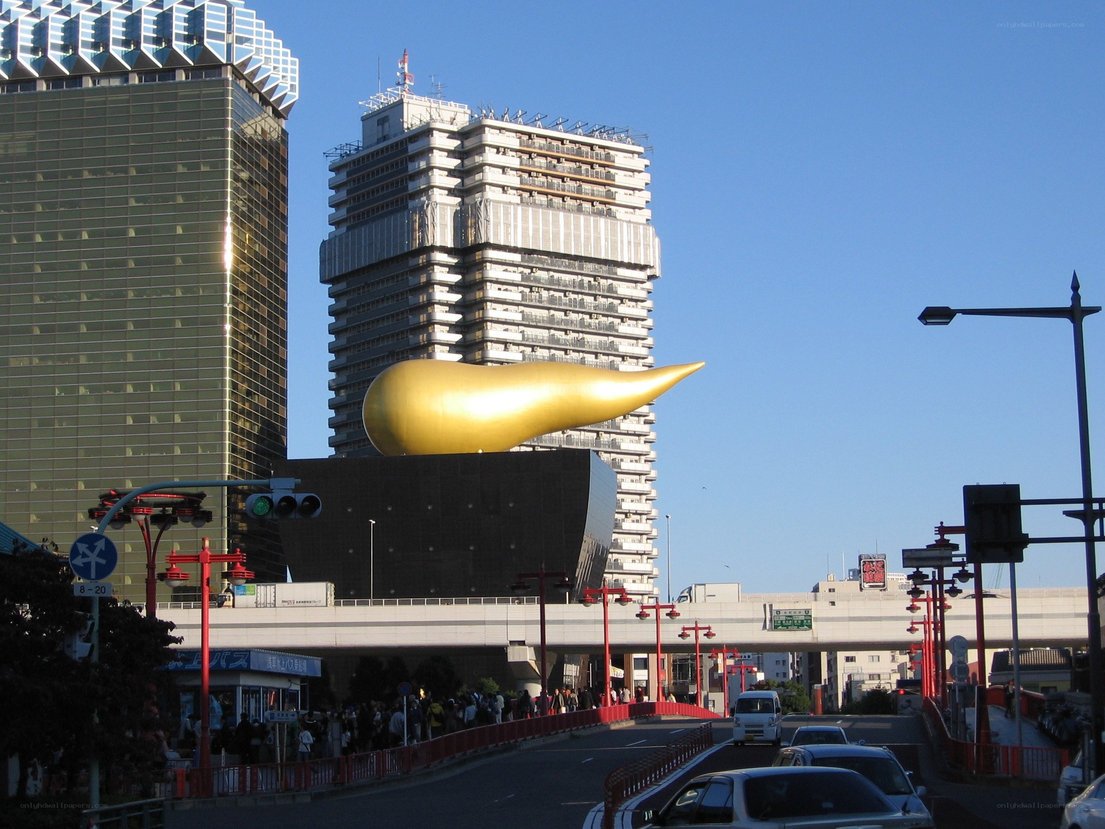 Golden sculpture in Tokyo