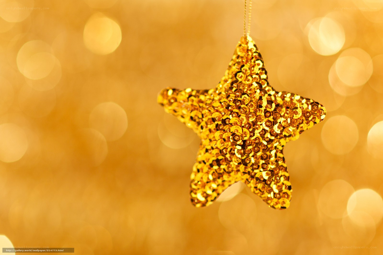 golden star ornament