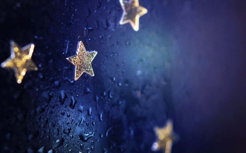 Golden Stars on Wet Surface — Blue, Dreamy