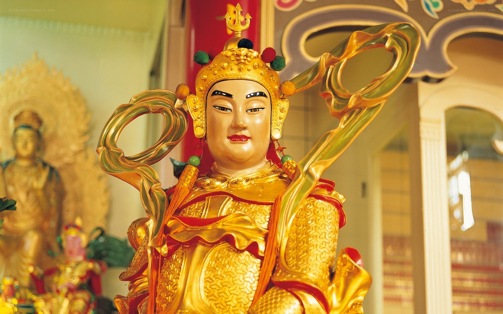 Golden statue of a deity