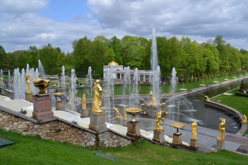 Golden Statues and Fountains