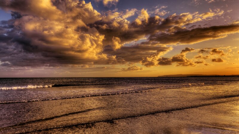Golden sunset over the ocean