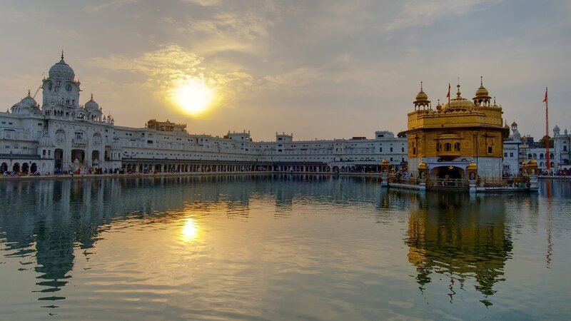 Golden Temple at sunset