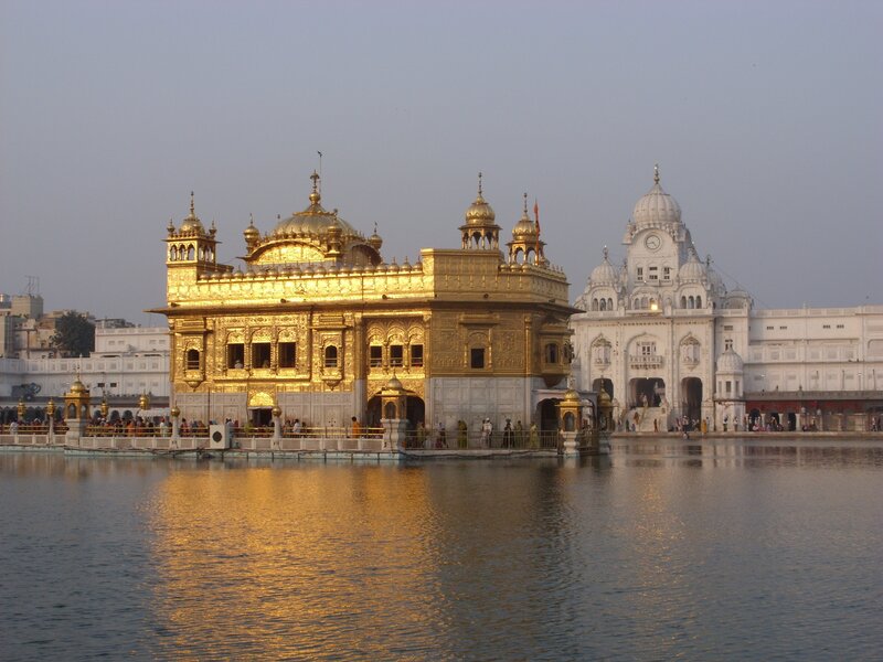 Golden Temple Complex — Gold, Serene, Morning