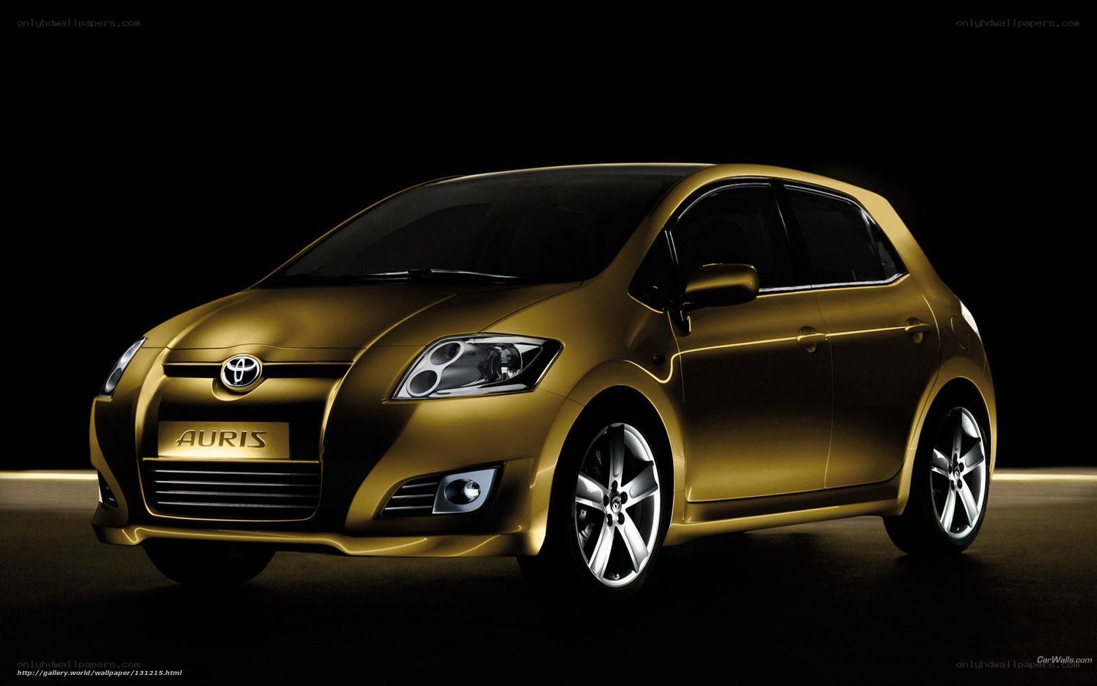 Golden Toyota Auris Concept
