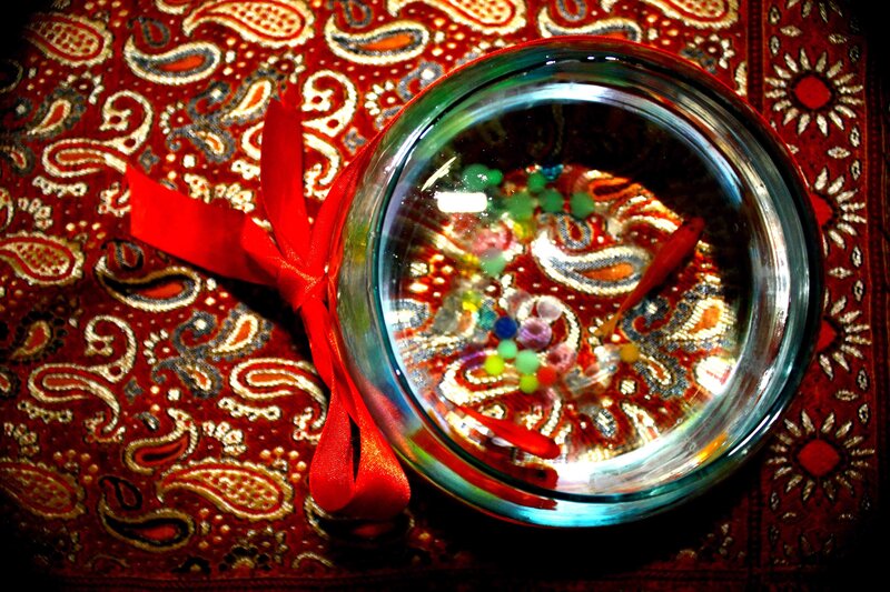 Goldfish in Bowl — Red