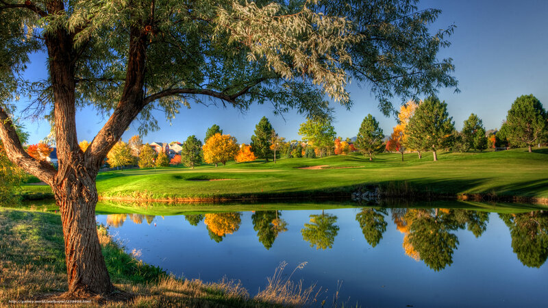 Golf course with autumn trees