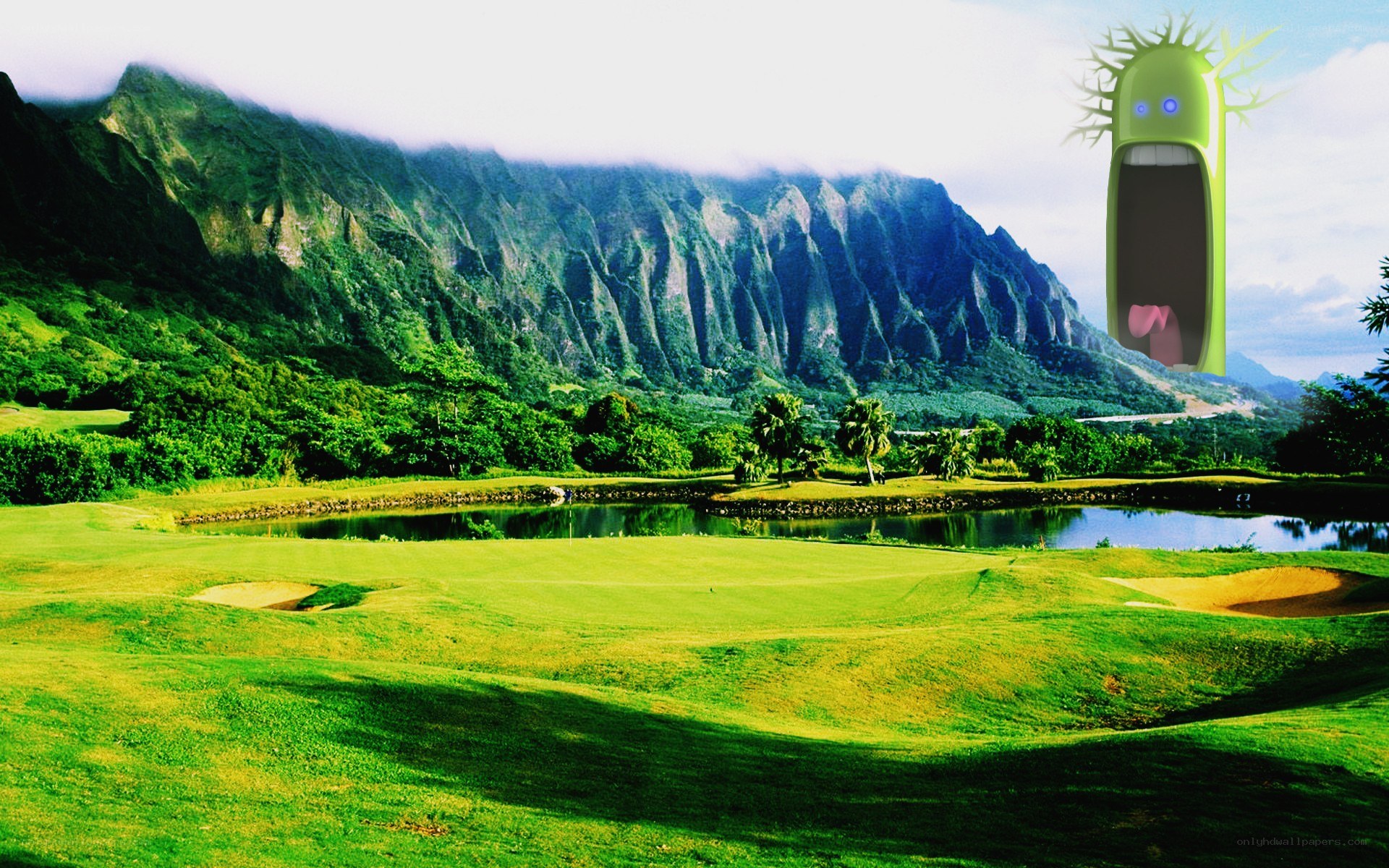 Golf course with mountain backdrop