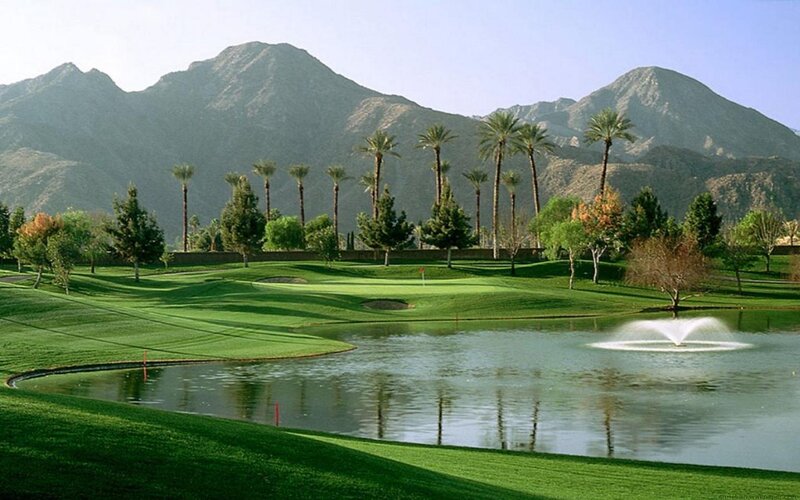 Golf Course with Pond — Green